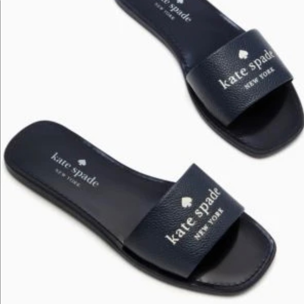 Kate Spade Peyton pebble leather Sandals, Color Blazer Blue, New in Box.